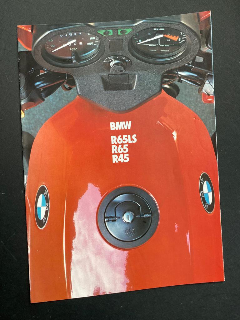BMW brochure uit 1982 (R65LS, R 65 en de R45), Motoren, Ophalen of Verzenden, BMW