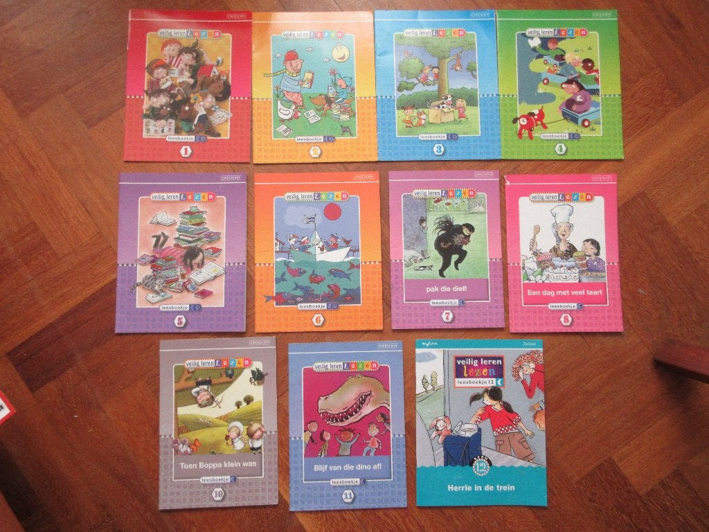 11 x Veilig Leren Lezen leesboekjes  Maan Avi Start -M3 - E3, Boeken, Ophalen of Verzenden, Gelezen, Fictie algemeen