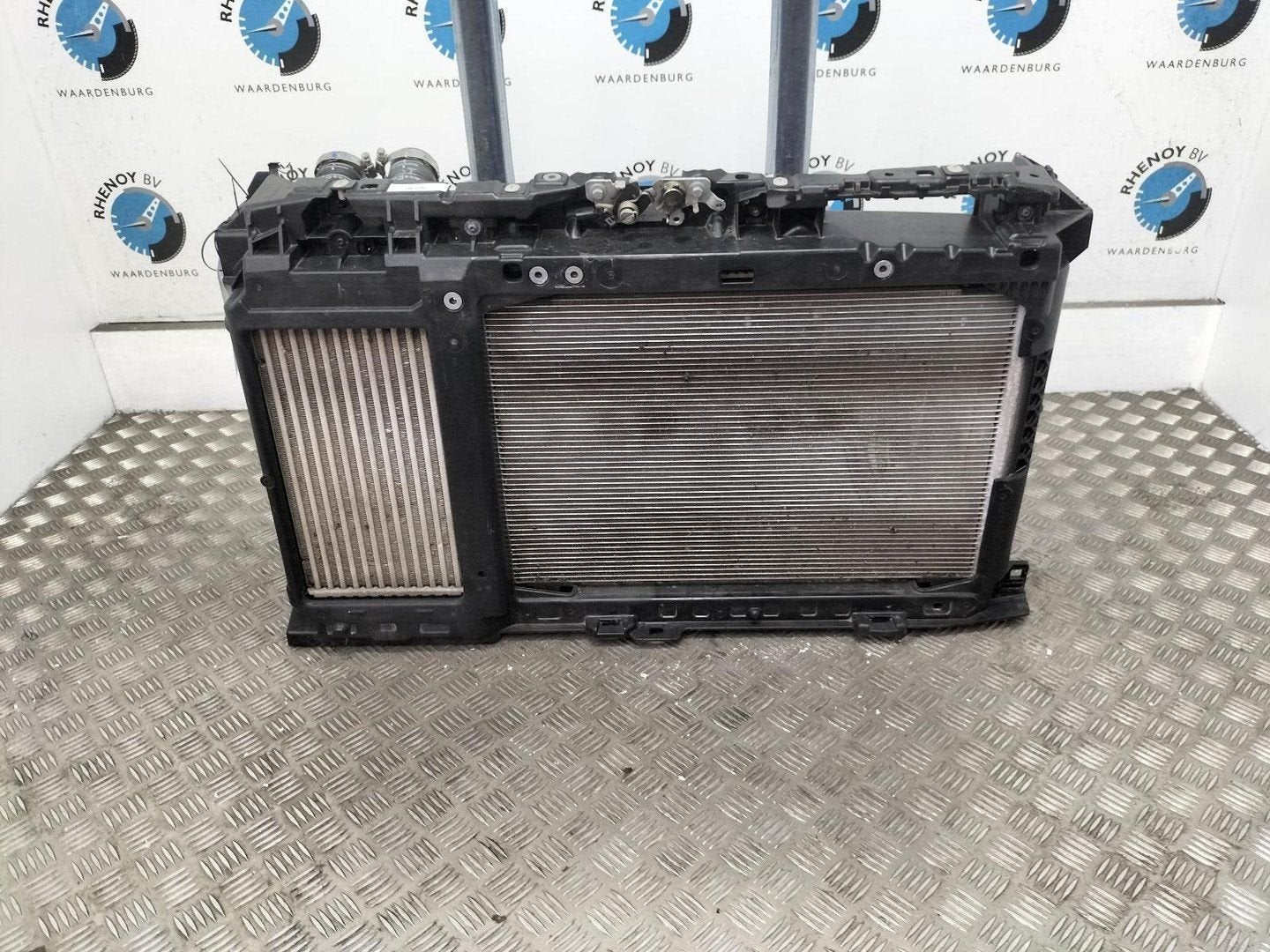 PEUGEOT 2008 P24E GT PureTech130 VOORFRONT 2021, Ophalen of Verzenden, Gebruikt, Stiba lid