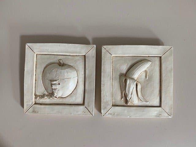 2 x aardewerk plaquette / muurdecoratie. Fruit appel banaan, Ophalen, Handgemaakt, 19 cm, Boho