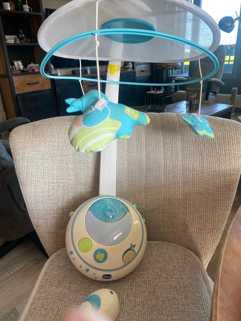 Chicco Next2Dreams Mobiel met licht en geluid, Kinderen en Baby's, Ophalen of Verzenden, Zo goed als nieuw, Mobiel, Met licht