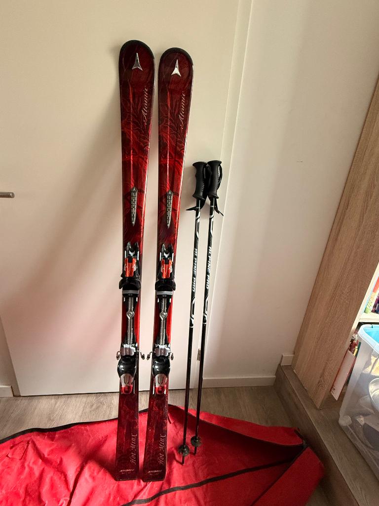 Atomic Ski inclusief tas, Ophalen, 140 tot 160 cm, Gebruikt, Atomic