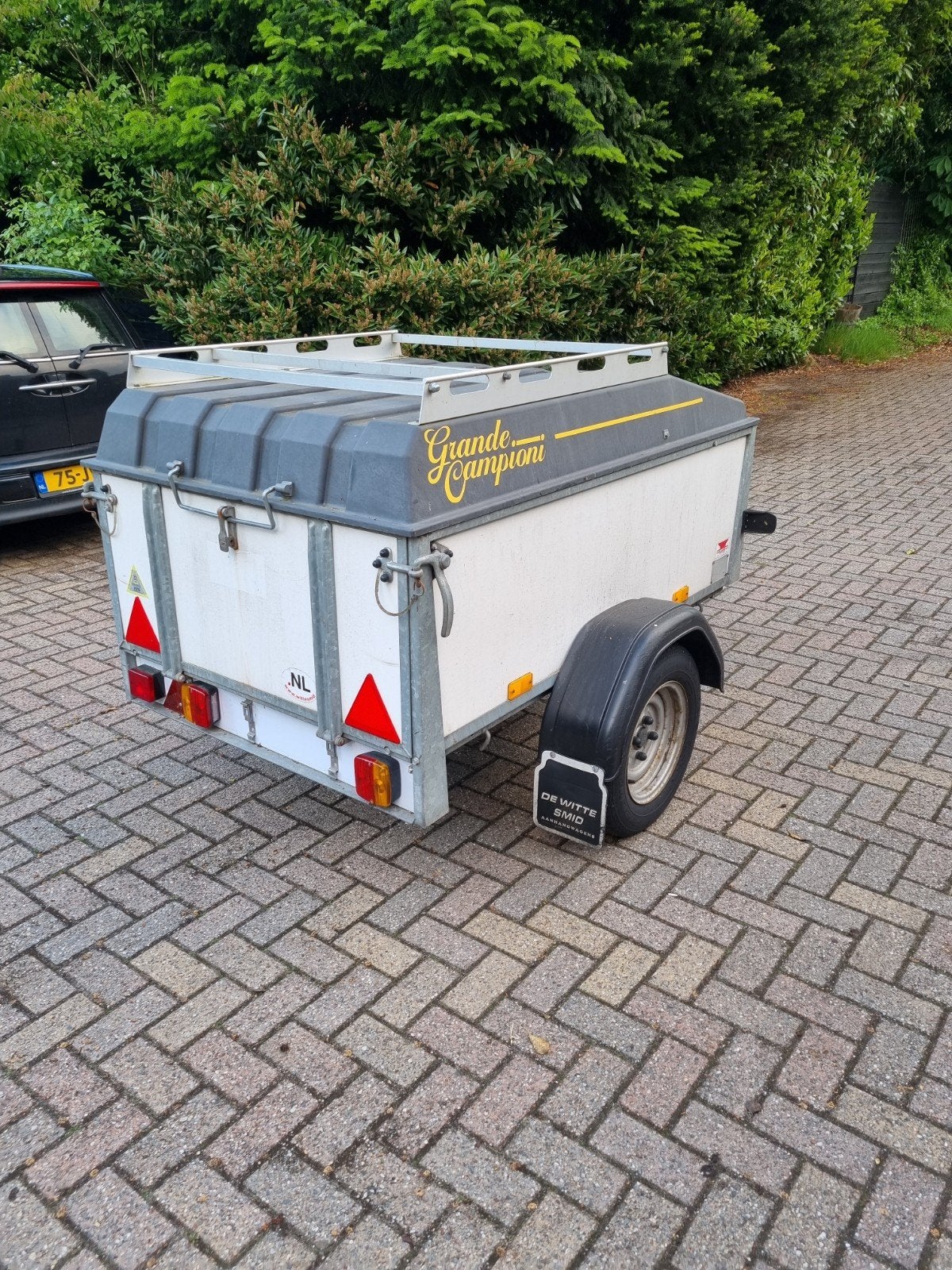 Saris Grande Campionie RT500 bagagewagen vakantiekar, Ophalen