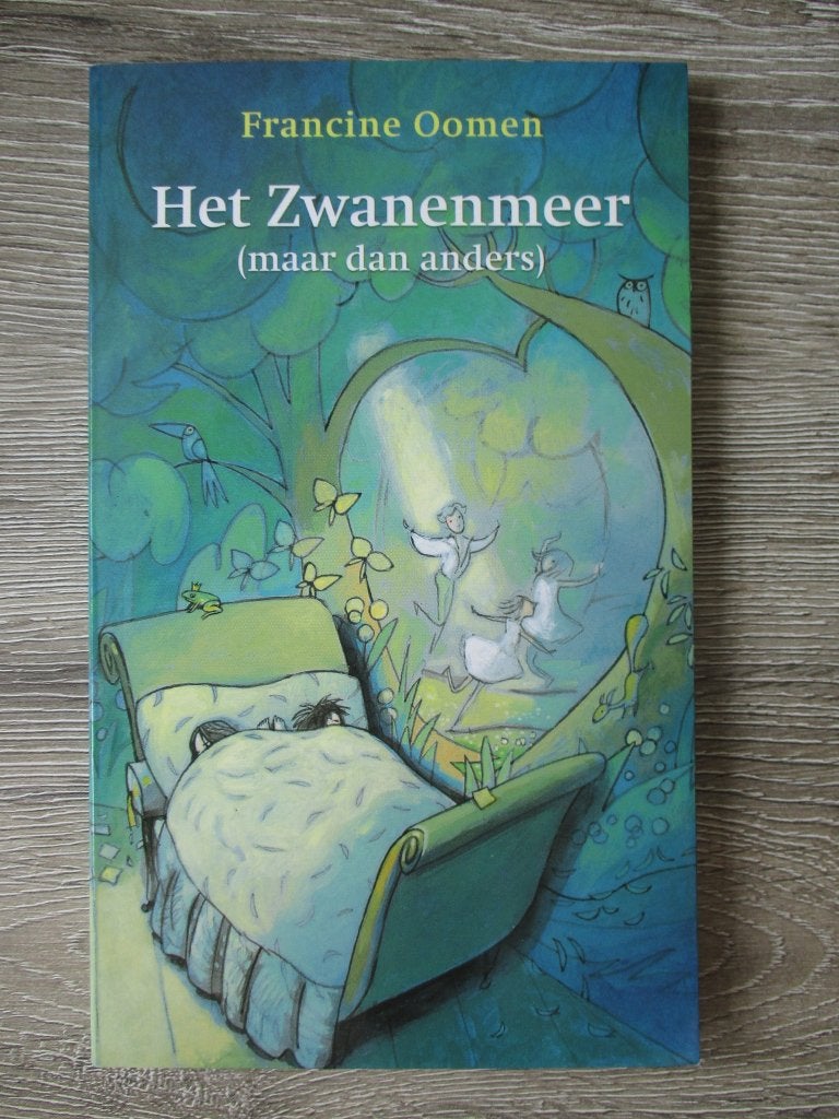 Het Zwanenmeer (maar dan anders) - Francine Oomen, Boeken, Ophalen of Verzenden, Gelezen, Fictie algemeen