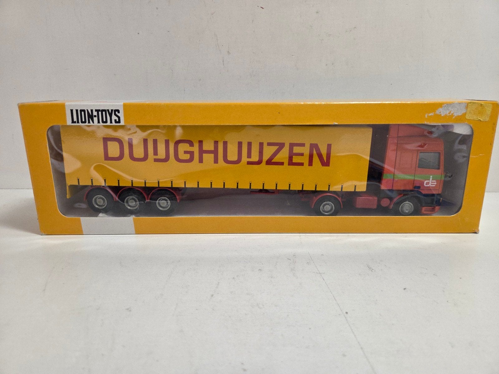 Lion Toys DAF 94 zeiloplegger Duijghuizen 1:50, Hobby en Vrije tijd, Modelauto's | 1:50, ., Ophalen of Verzenden, Zo goed als nieuw