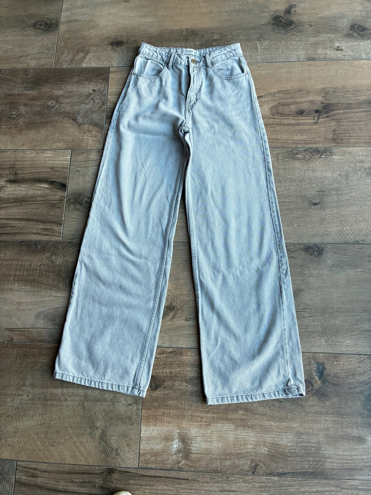 Pull&Bear wide leg jeans mt 34 high waist, Kleding | Dames, Ophalen of Verzenden, Zo goed als nieuw, Grijs, W27 (confectie 34) of kleiner