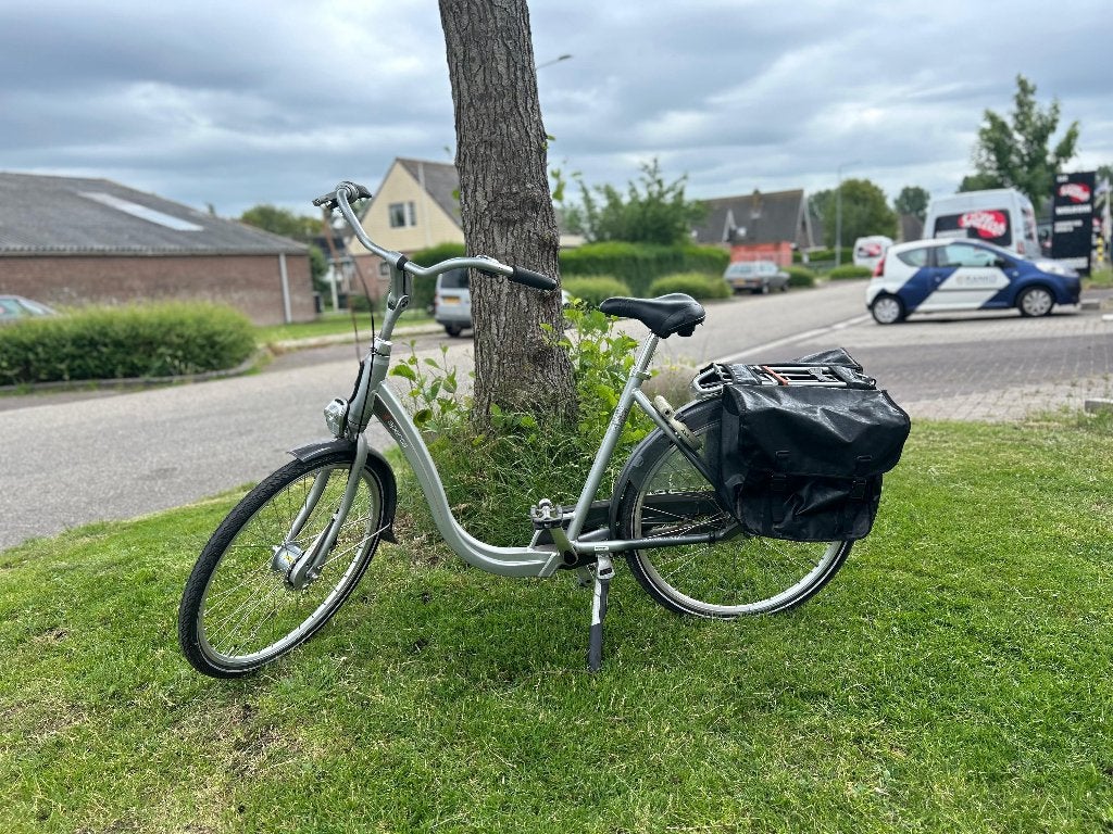 Damesfiets lage instap - Sparta Entree comfort bike, Fietsen en Brommers, Fietsen | Dames | Damesfietsen, Ophalen, Terugtraprem
