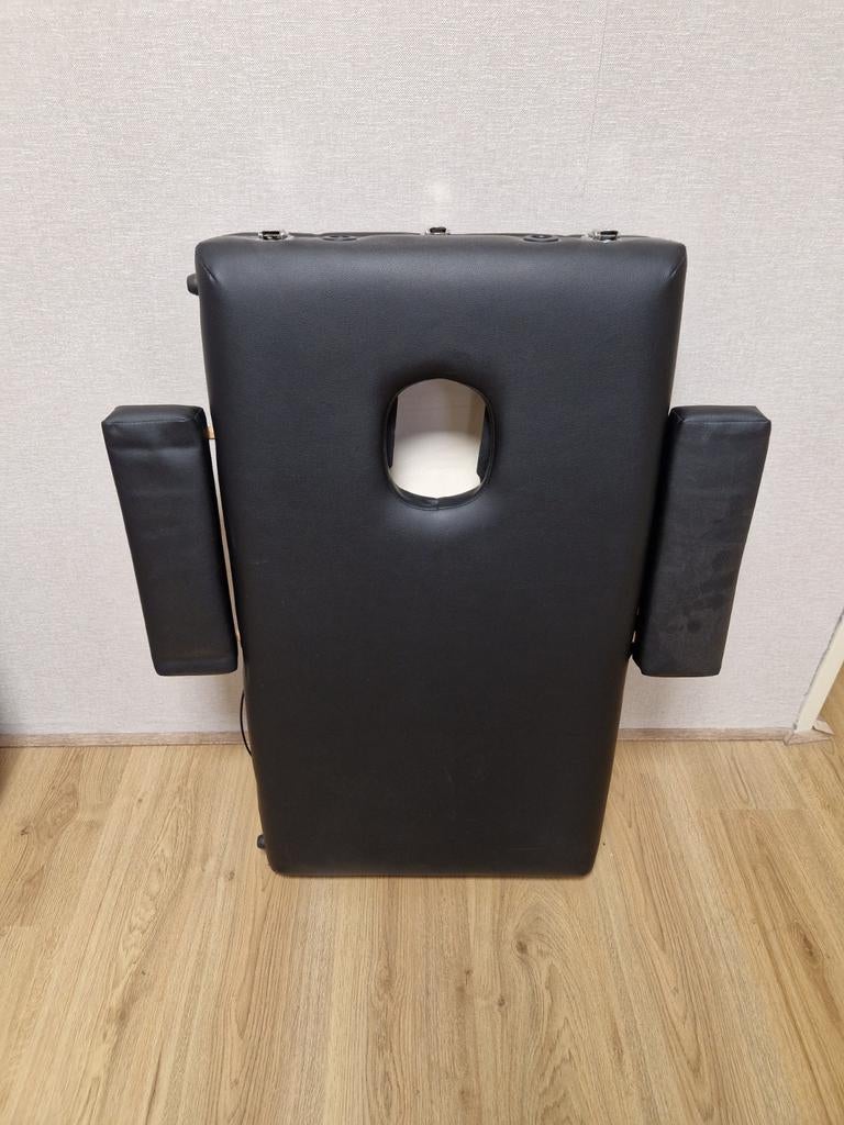 Massagetafel draagbaar en uitklapbaar, Ophalen, Zo goed als nieuw, Massagetafel