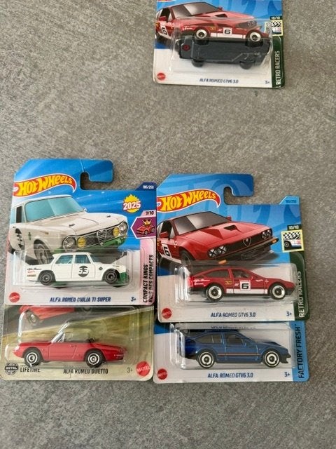 Alfa Romeo Hotwheels/Matchbox, Ophalen of Verzenden, Nieuw, Auto