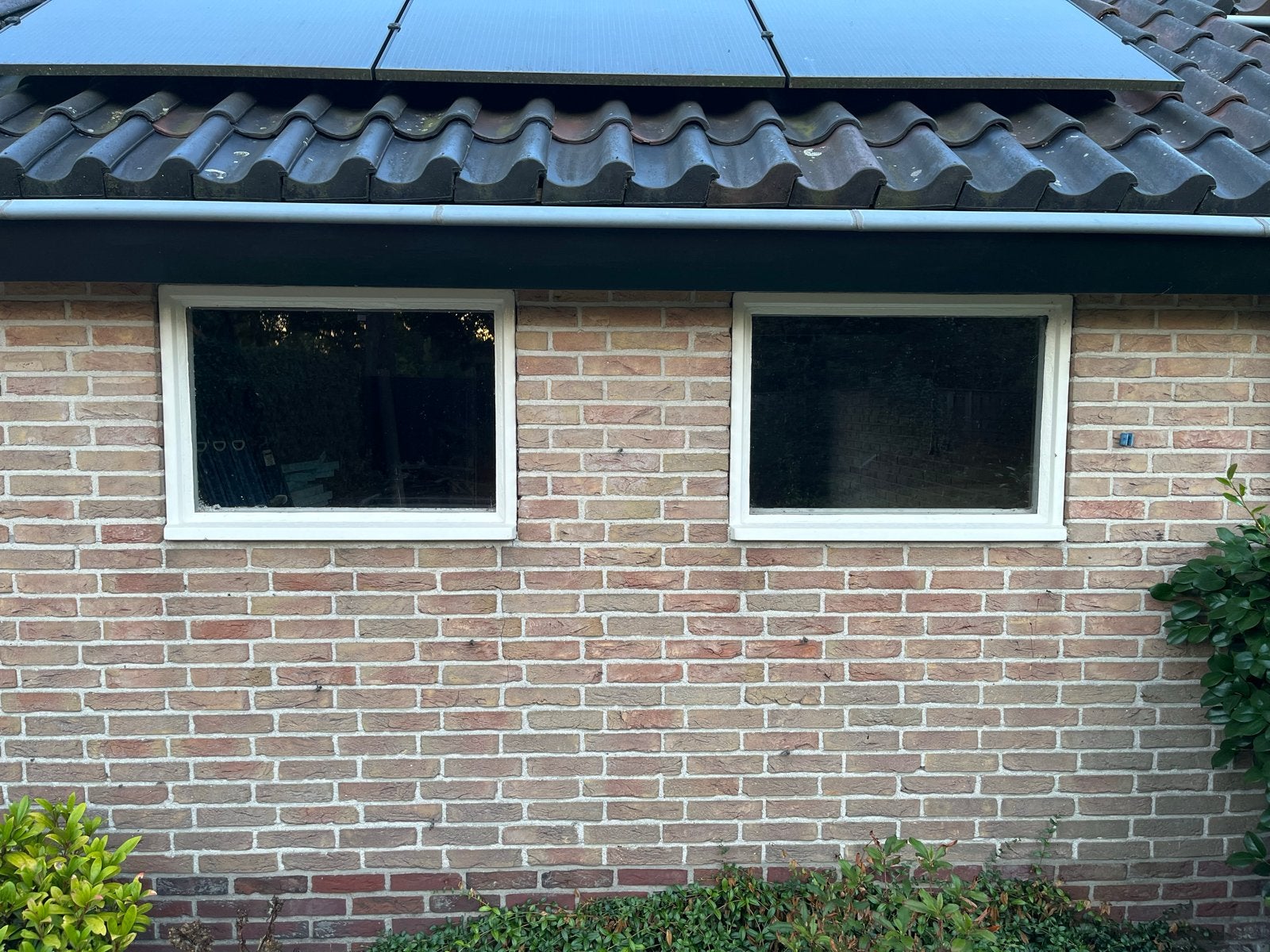 2 betonnen raamkozijnen / stalramen met enkel glas, Doe-het-zelf en Verbouw, Ophalen, Gevelraam of Ruit, Gebruikt, Minder dan 80 cm