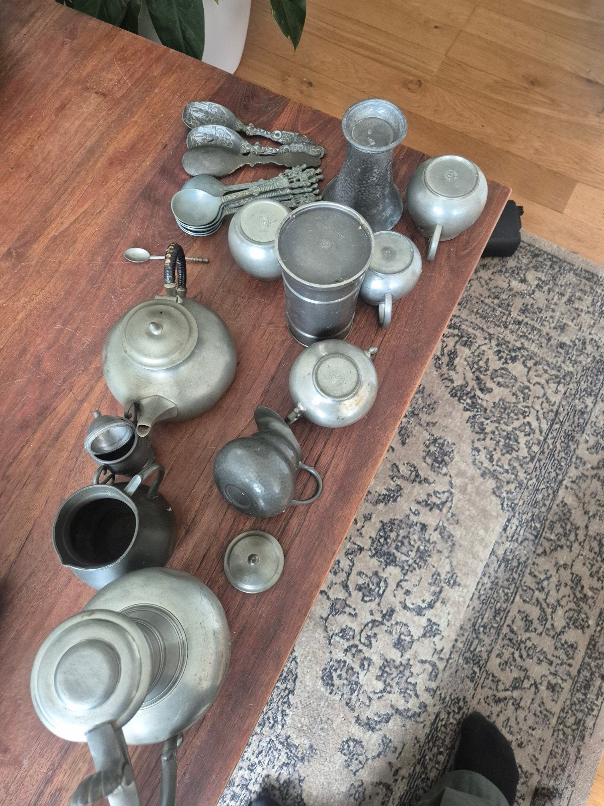 Grote collectie antiek tinnen servies en bestek, Ophalen of Verzenden