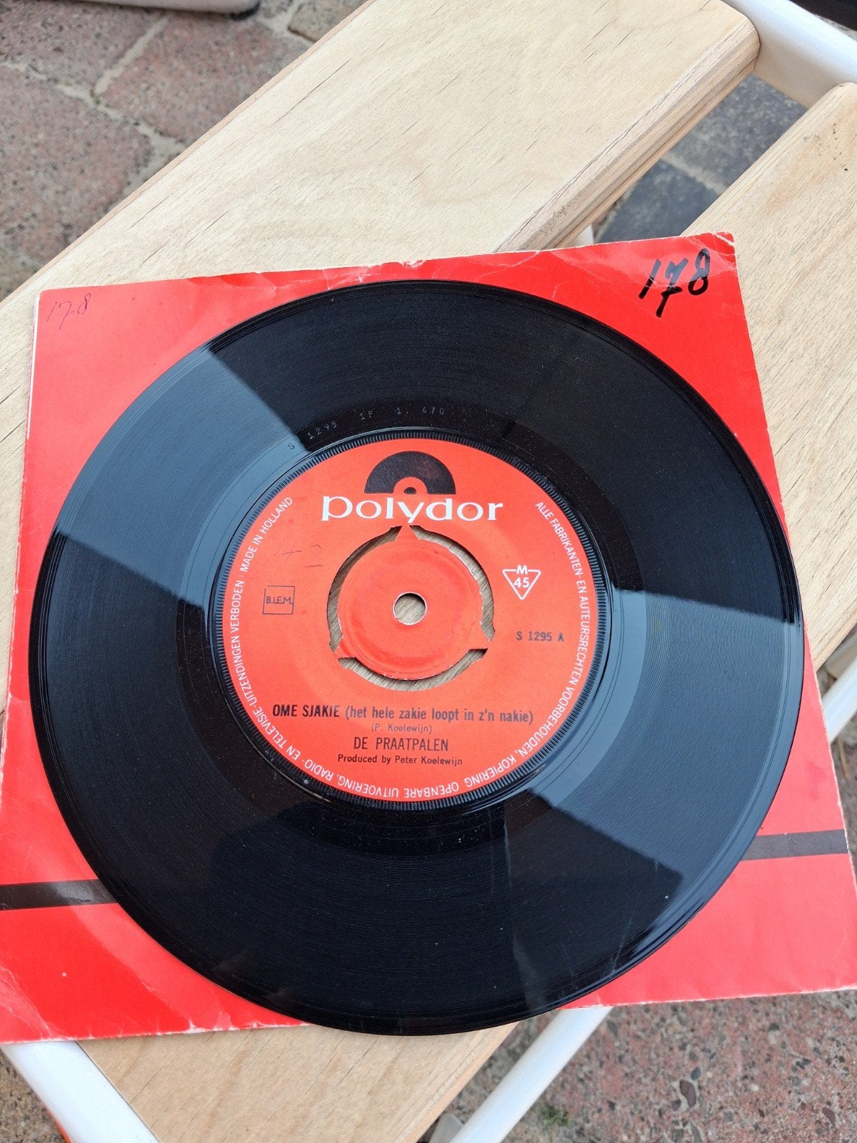 De Praatpalen - Ome Sjakie (Polydor 45 toeren vinyl), Gebruikt, 7 inch, Ophalen of Verzenden, EP