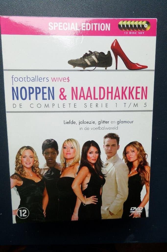 Noppen en Naaldhakken - U.K  - 5 seizoenen - 2076 min., Cd's en Dvd's, Dvd's | Tv en Series, Alle leeftijden, Ophalen, Zo goed als nieuw