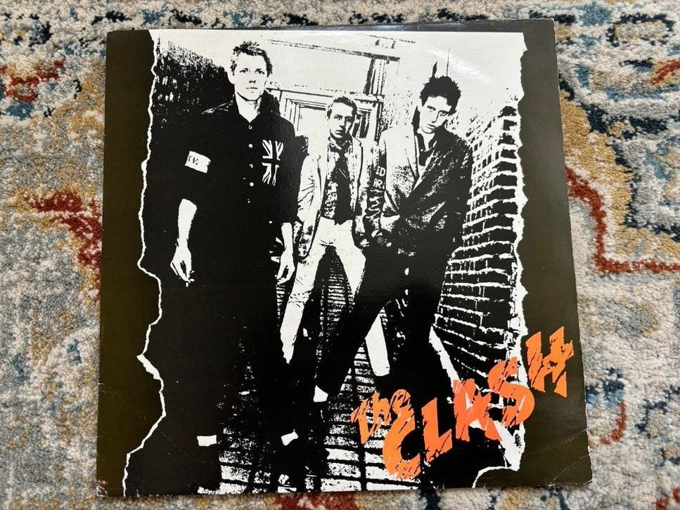 The Clash - The Clash LP, LP, Gebruikt, Ophalen of Verzenden, Beschermende buitenhoes