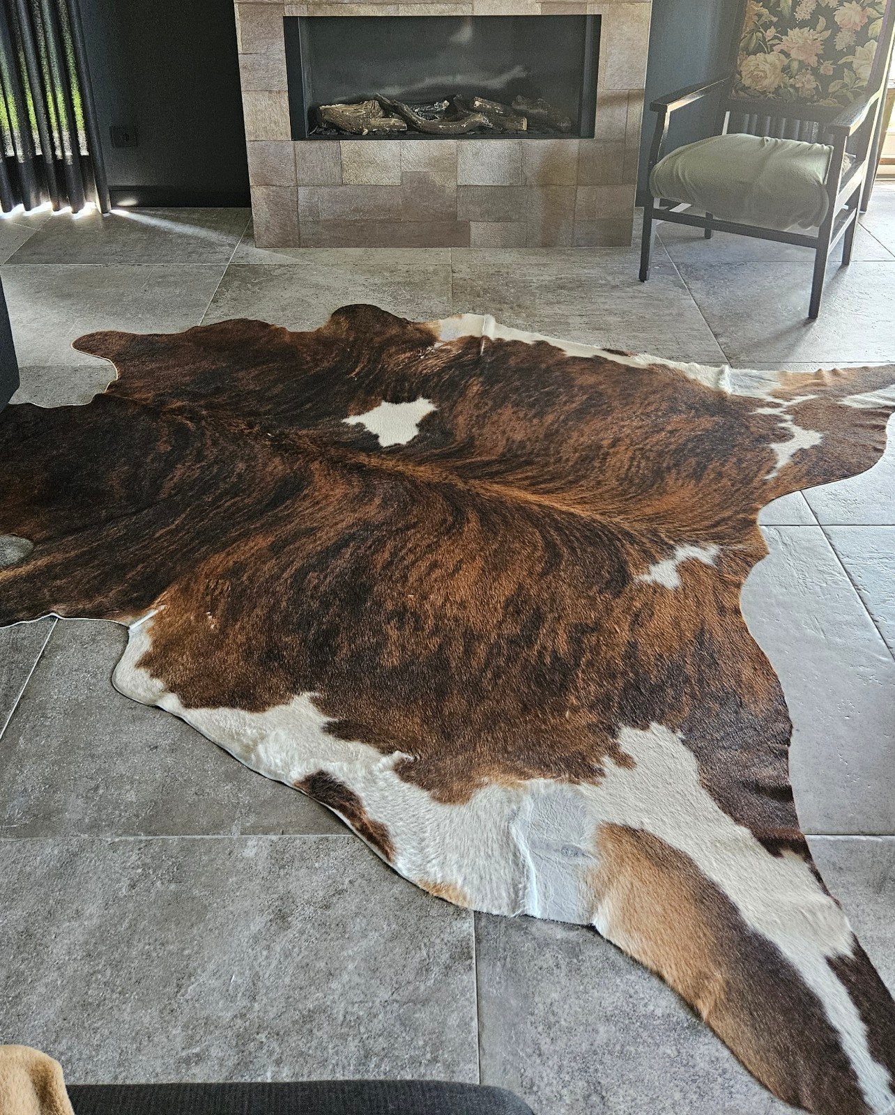 Grote koeienhuid, vloerkleed, Huis en Inrichting, Ophalen, 200 cm of meer, Zo goed als nieuw, 200 cm of meer