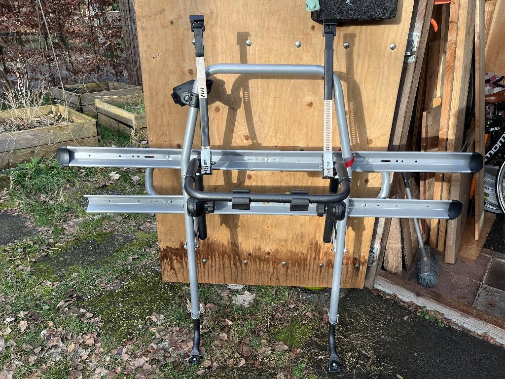 Menabo Achterklep Fietsendrager, Auto diversen, Fietsendragers, Brede banden, Zo goed als nieuw, 2 fietsen, Achterklepdrager