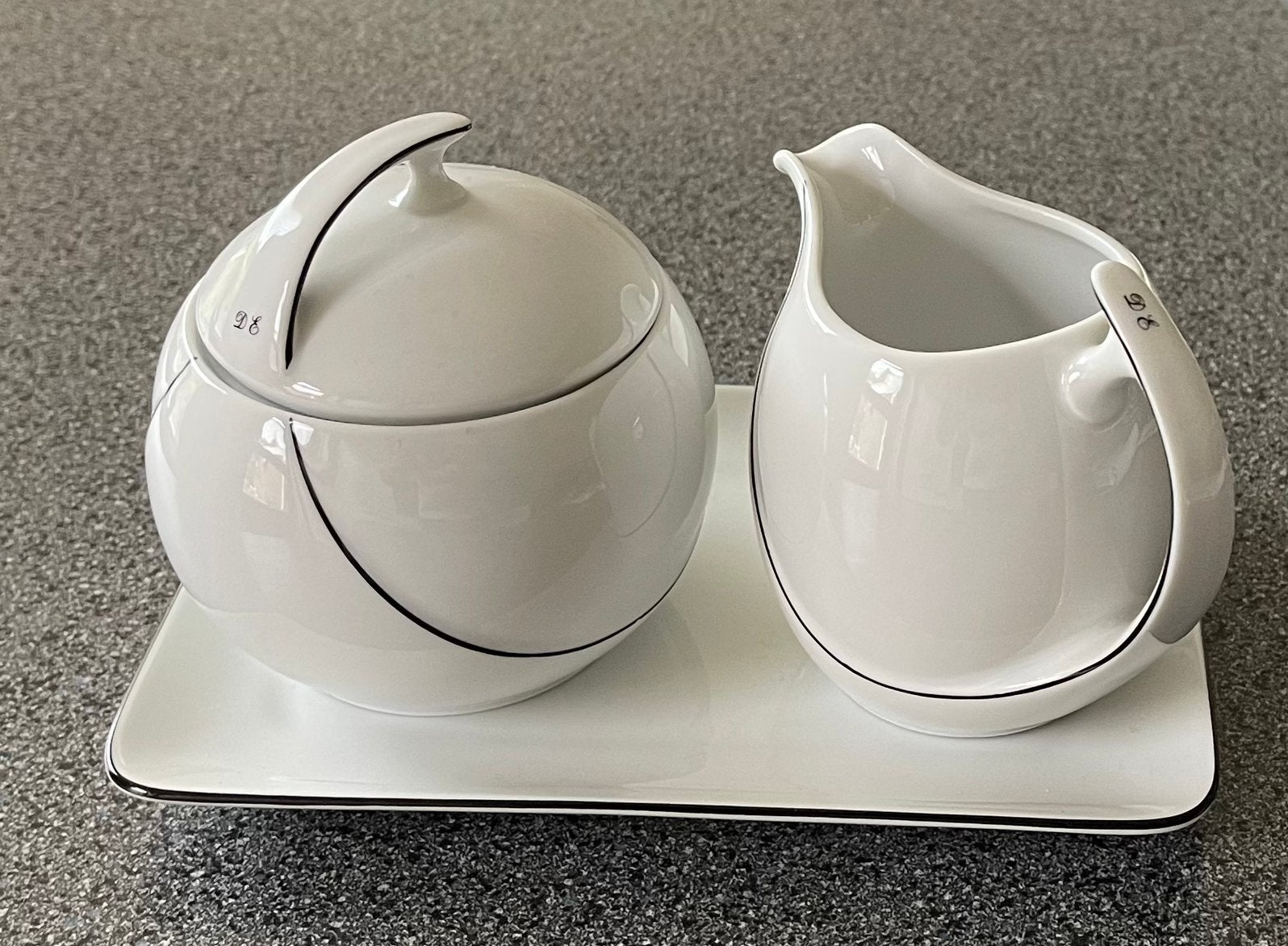 Douwe Egberts melk en suiker set, Overige typen, Ophalen of Verzenden, Overige stijlen, Glas