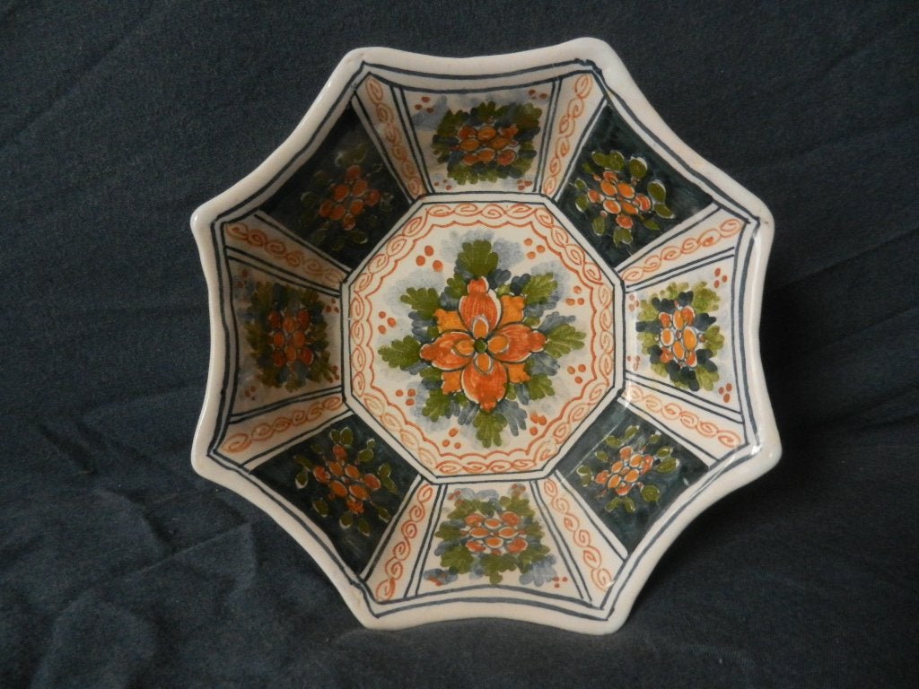 Gekleurde kom Makkum Van der Wal en Zonen ca 1965 d. 15,3 cm, Ophalen of Verzenden