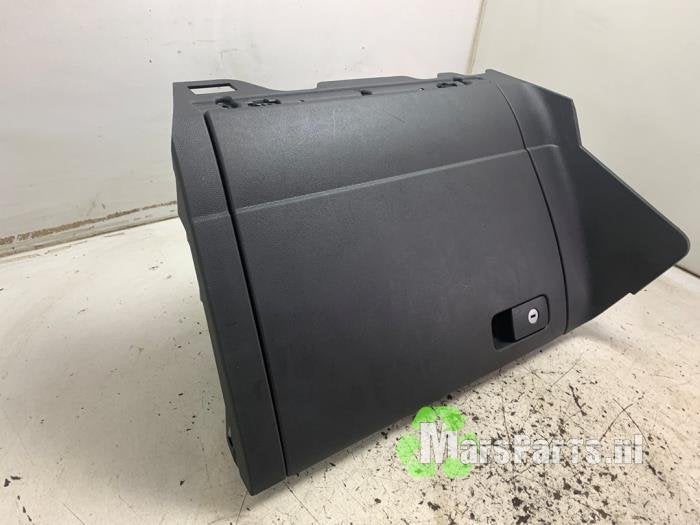 Dashboardkastje van een Volkswagen Golf, Auto-onderdelen, Gebruikt, -, Volkswagen, -