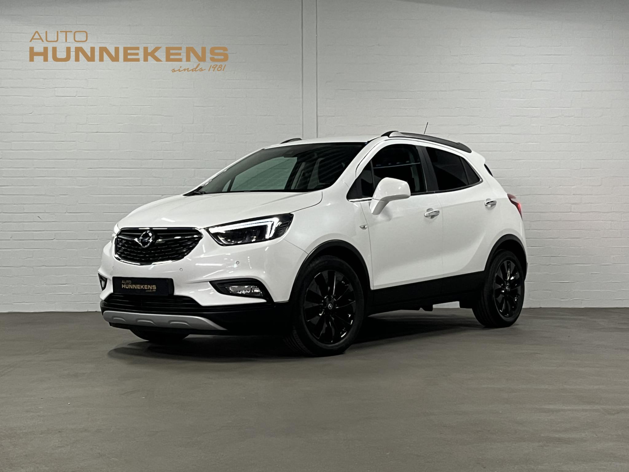Opel Mokka X 1.4 Turbo Black Edition *49.848km Trekhaak | Op, 12 maanden, 15 km/l, Gebruikt, Wit