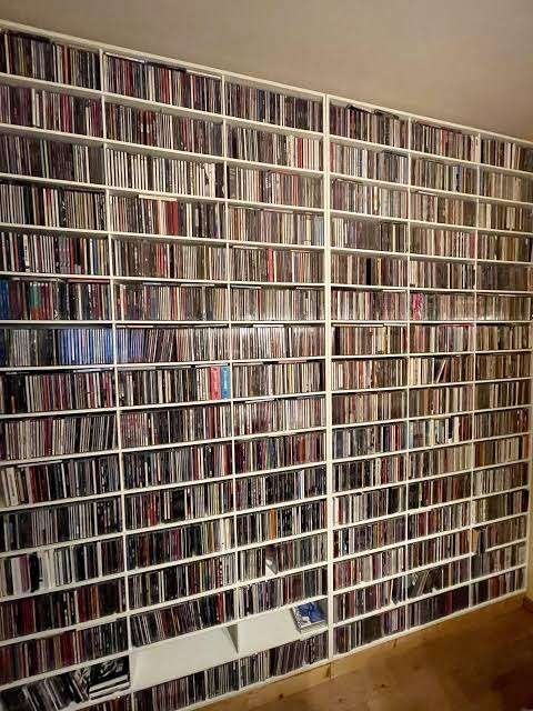 GEZOCHT GRATIS partij/verzameling CD's en DVD's, Ophalen, Gebruikt, Pop