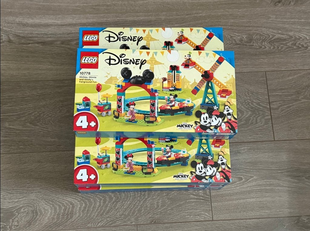 Lego - Mickey, Minnie and Goofy's Fairground Fun - 10778, Inclusief accessoires, Overige thema's, Lego, Nieuw