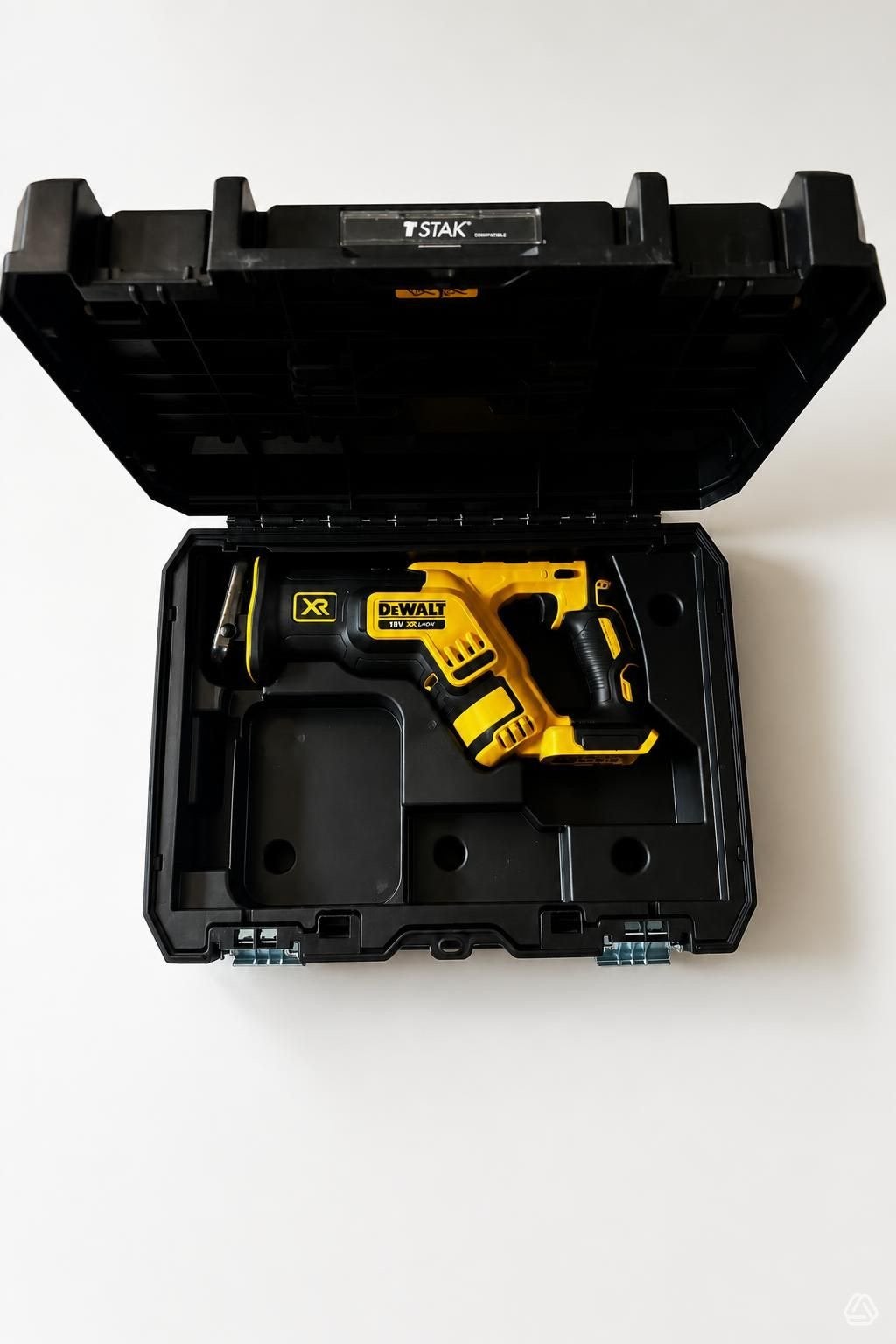 Foto 3 van DeWALT DCS367 18V XR Brushless – inclusief TSTAK koffer