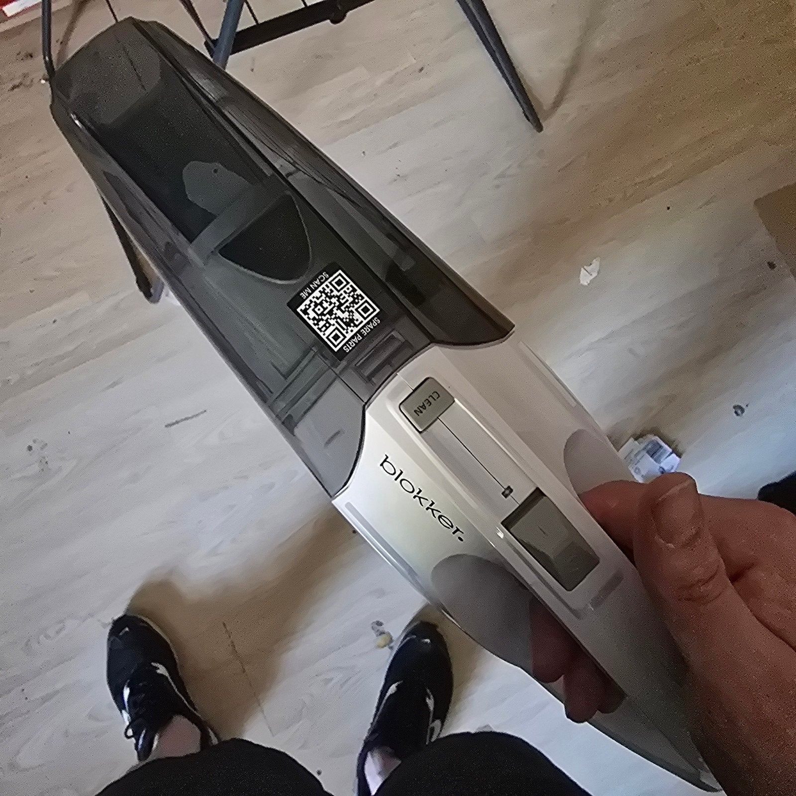 Blokker Kruimeldief met Oplaadstation, Witgoed en Apparatuur, Stofzuigers, Zo goed als nieuw, Kruimeldief, Overige merken, Draadloos