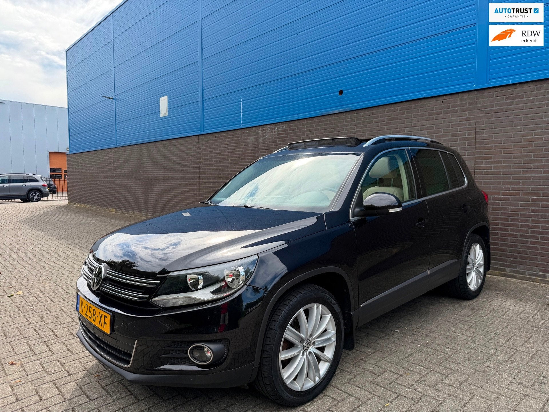 Volkswagen TIGUAN 2.0 TSI 4Motion Automaat, Auto's, Automaat, Euro 5, Gebruikt, 4 cilinders