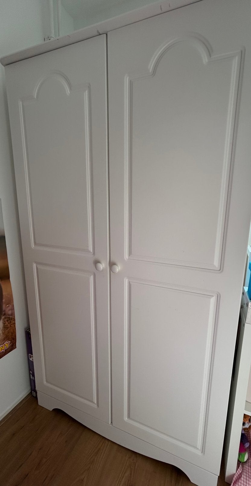 Kledingkast, Ophalen, Met deur(en), Gebruikt, 100 tot 150 cm