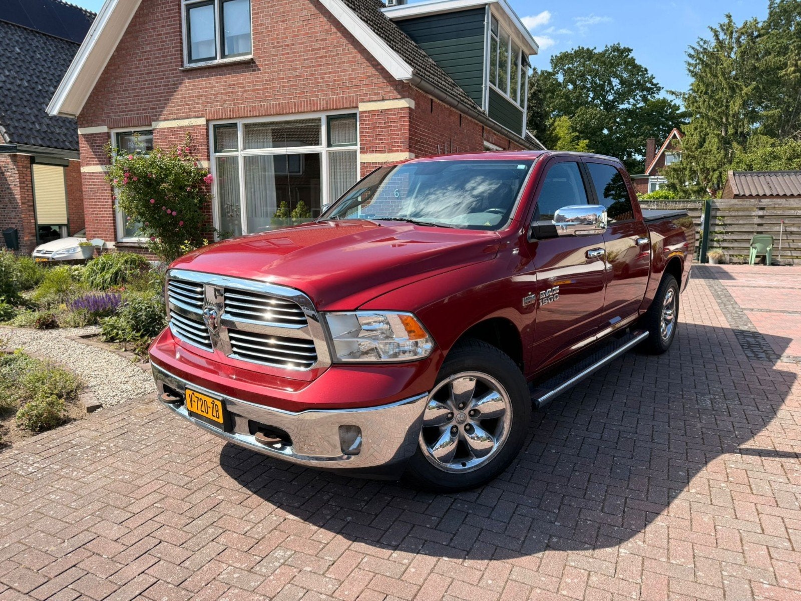 Dodge Ram 1500 5.7 4x4 Big Horn Hemi Crewcab (Marge), Auto's, Bestelauto's, Automaat, 8 cilinders, Particulier, 2485 kg