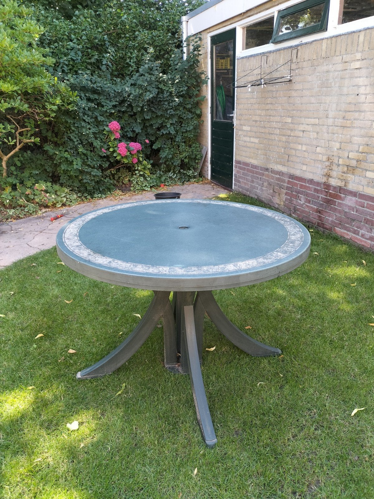 Ronde tuintafel, Ophalen, Gebruikt, Rond, Kunststof