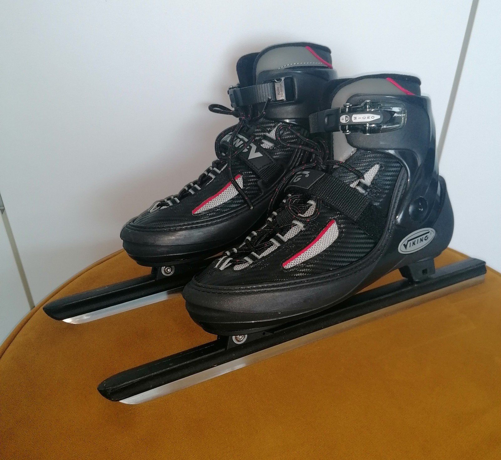 Viking combi klapschaatsen 43, Sport en Fitness, Schaatsen, Zo goed als nieuw, Noren, Viking, Ophalen