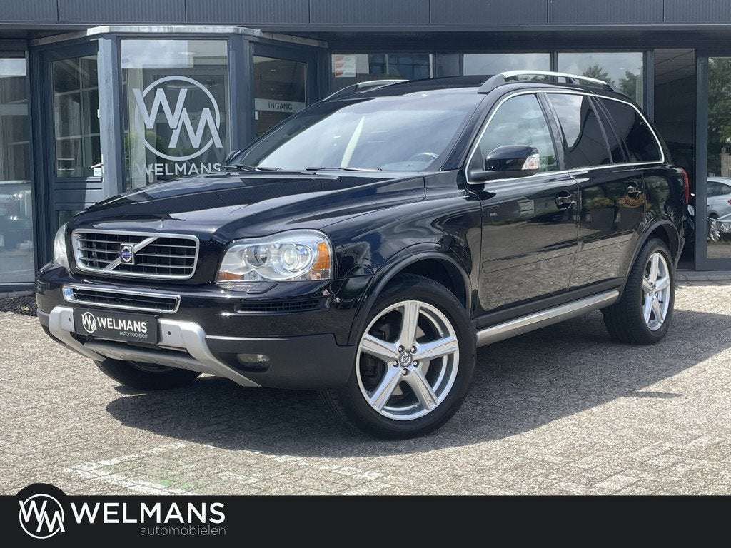 Volvo XC90 4.4 V8 Sport Youngtimer l Schuifdak l Trekhaak l, Auto's, Gebruikt, 2077 kg, 7 stoelen, Zwart