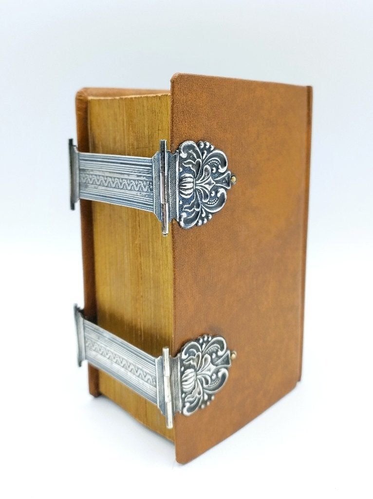 Bijbel met zilveren sloten, J. van Dam, Schoonhoven, 1862, Verzenden
