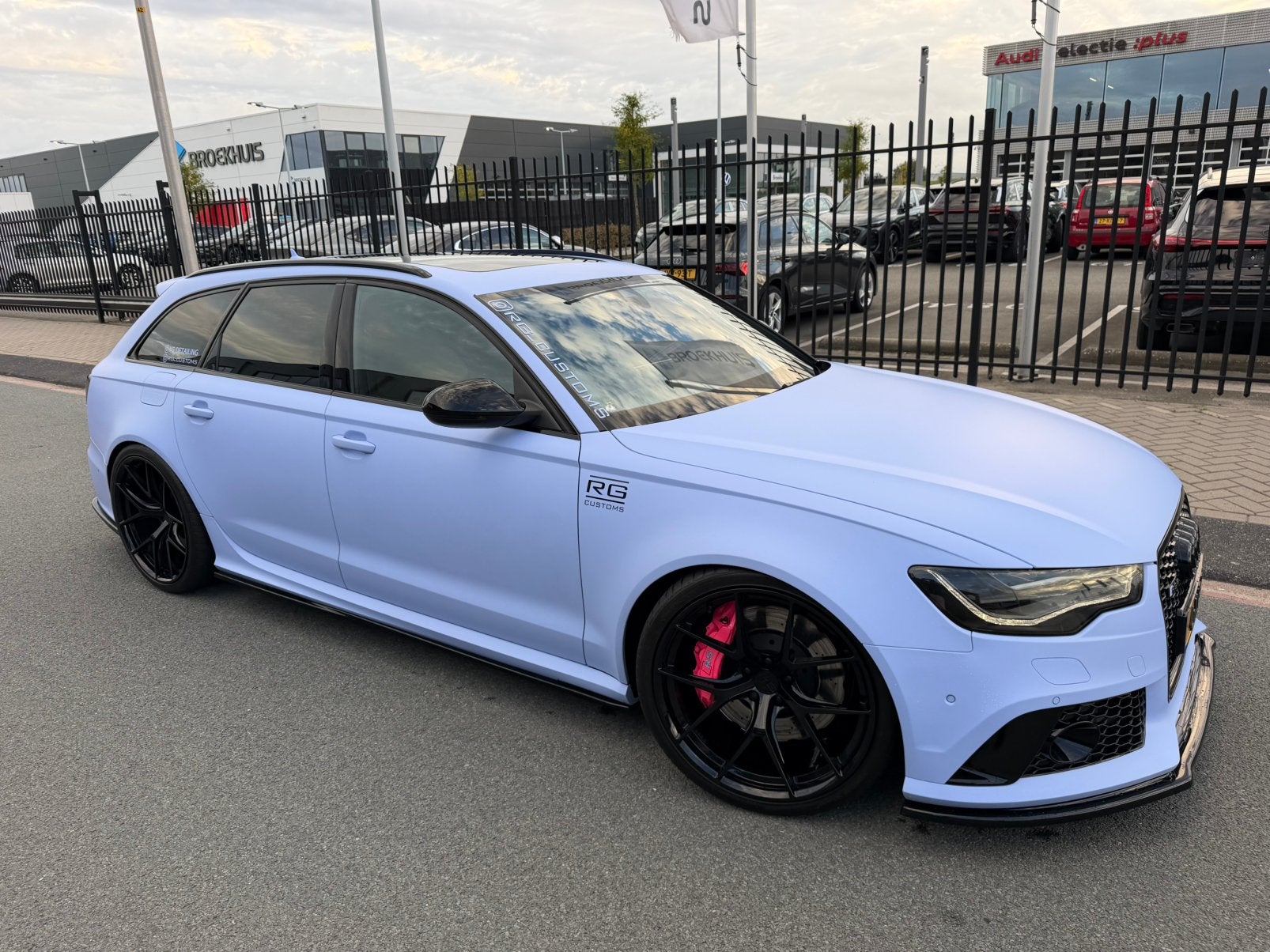 Audi RS6 C7 KW HRE 21” Akrapovic Titanium pano led B&O, Automaat, 10 km/l, Stationwagon, Vierwielaandrijving