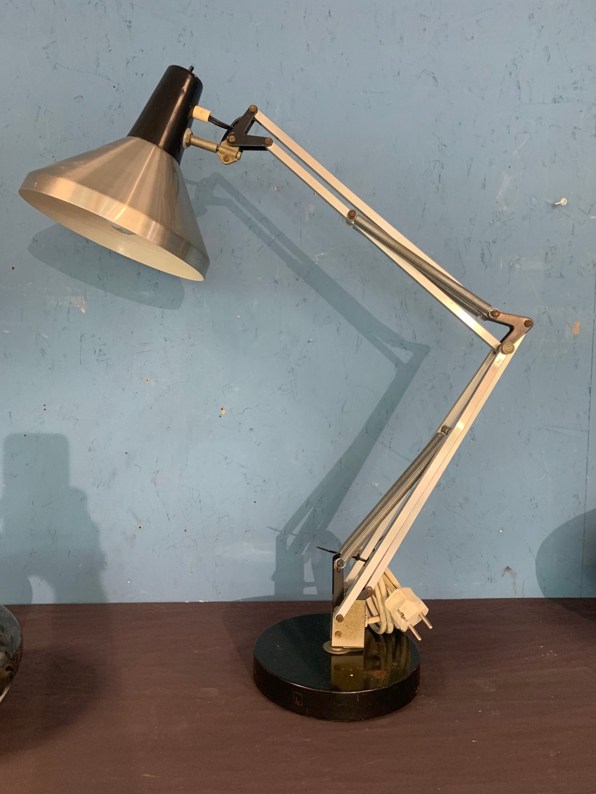 Lamp vintage H.Busquet HALA T9 bureaulamp uit de jaren 60., Huis en Inrichting, Lampen | Tafellampen, Ophalen of Verzenden, Zo goed als nieuw
