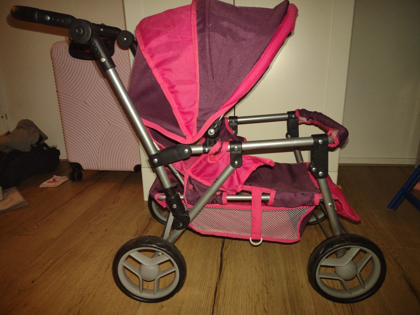 Roze poppenwagen - Zo goed als nieuw, Ophalen, Zo goed als nieuw, Overige typen