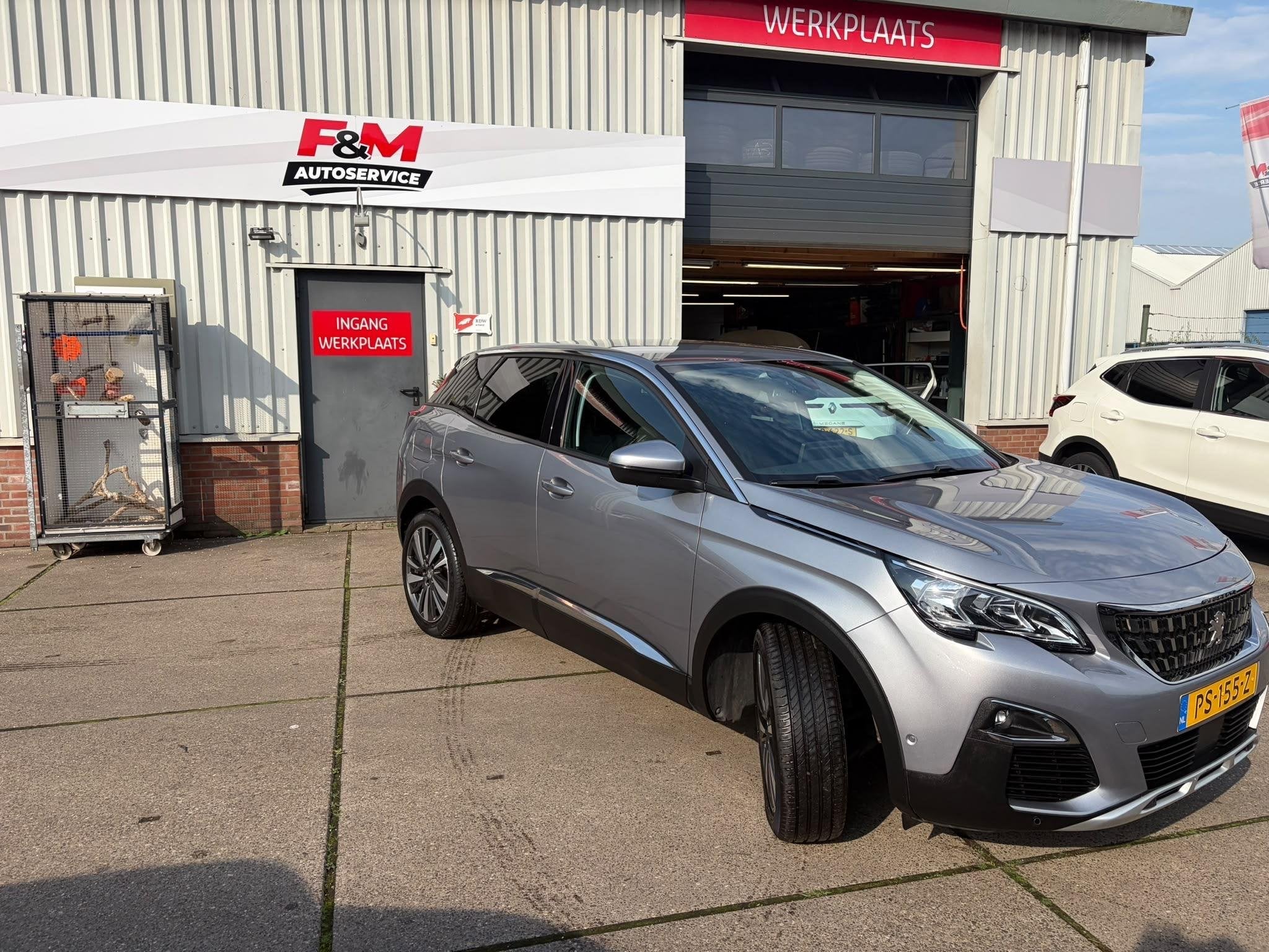 Peugeot 3008 1.2 PureTech Blue Lease Premium Clima, cruise,, Auto's, Gebruikt, Euro 6, 1199 cc, Leder en Stof
