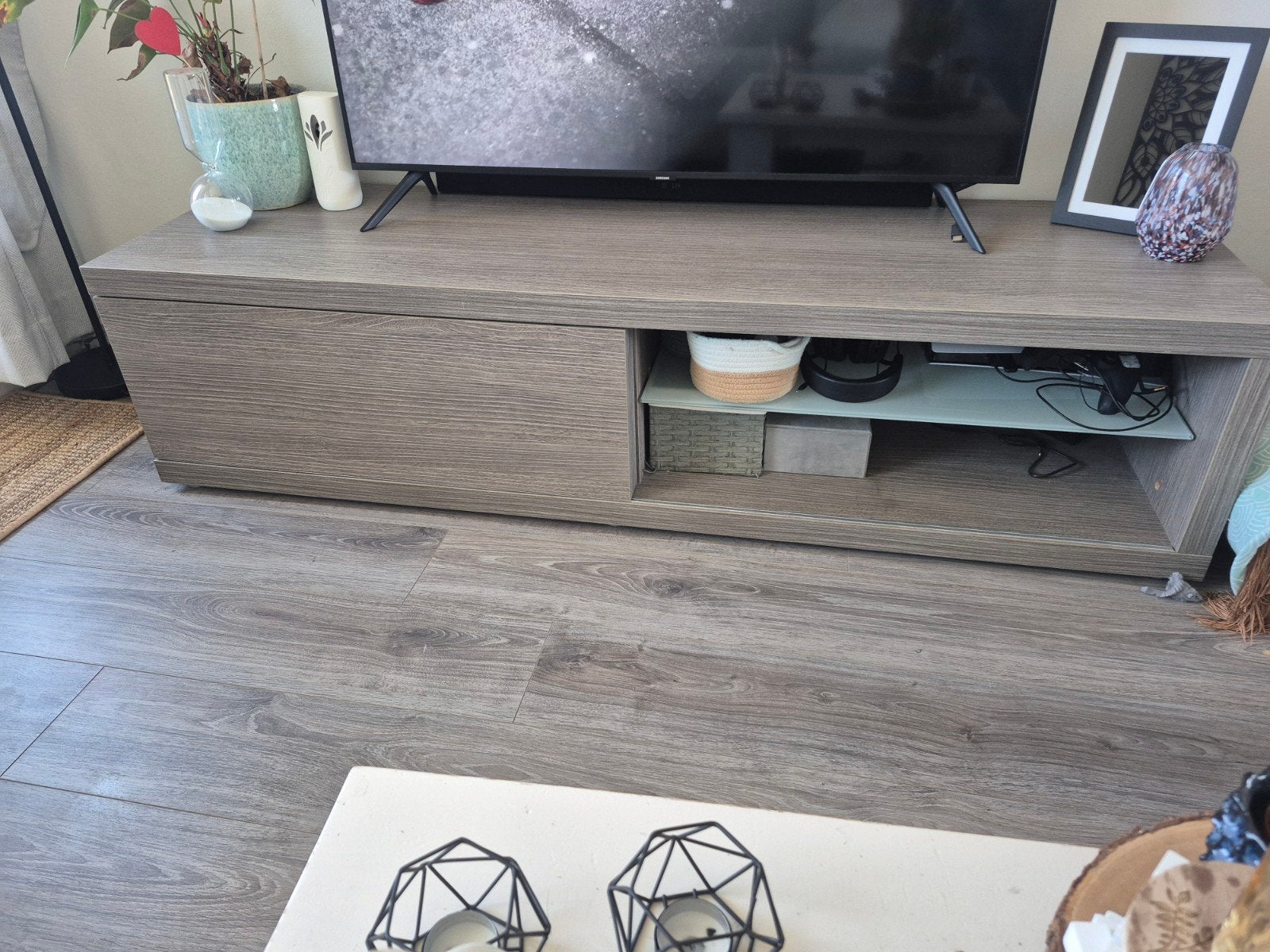Tv meubel, Huis en Inrichting, Complete inboedels, Ophalen