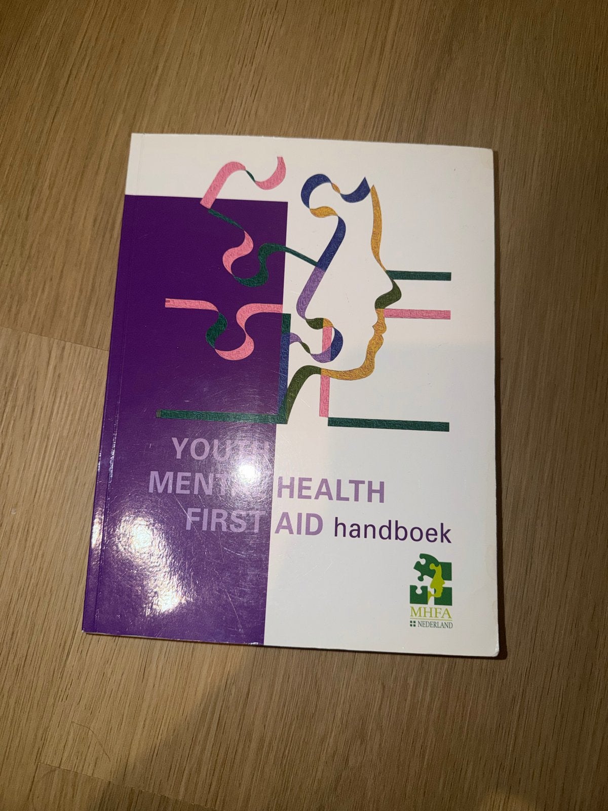 Youth Mental Health First Aid Handboek + Cursusfolder, Boeken, Verzenden, Zo goed als nieuw, HBO