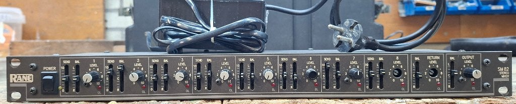 Rane Stereo mixer SM 82, Muziek en Instrumenten, Ophalen, Gebruikt, 5 tot 10 kanalen