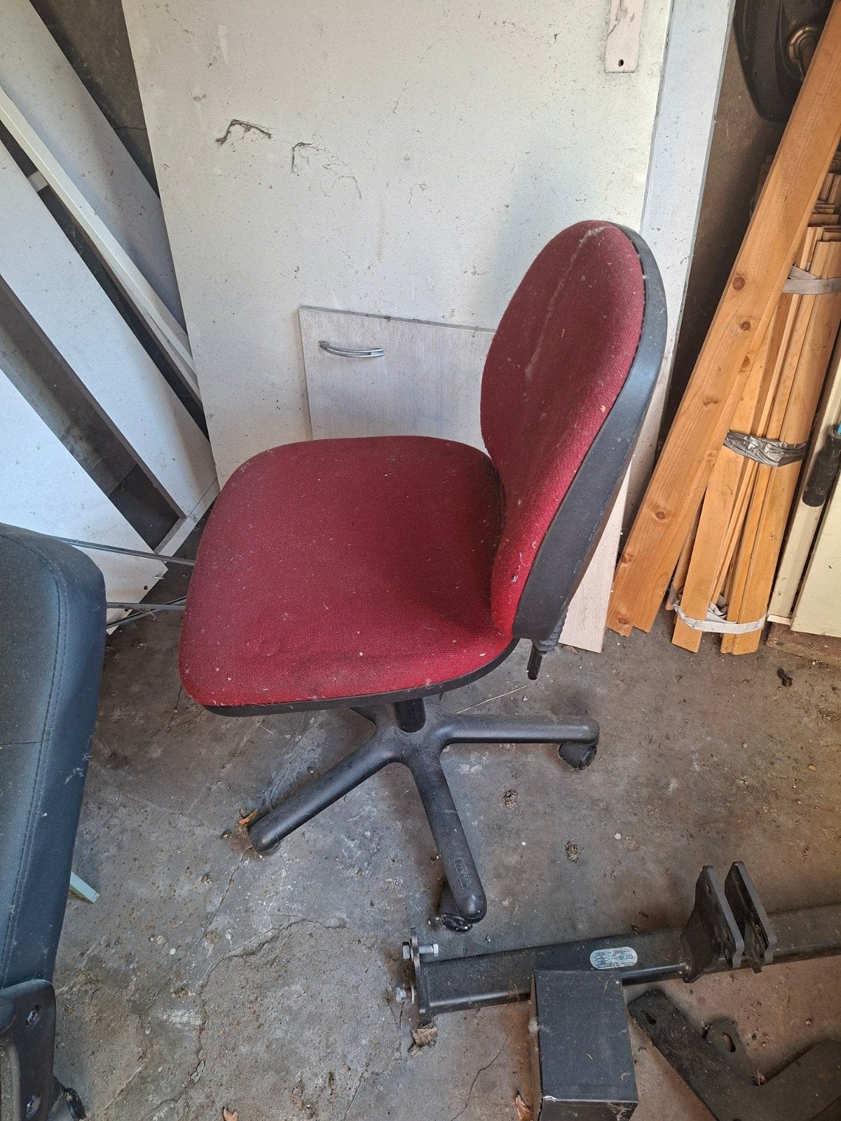 gratis, Ophalen, Gebruikt, Zwart