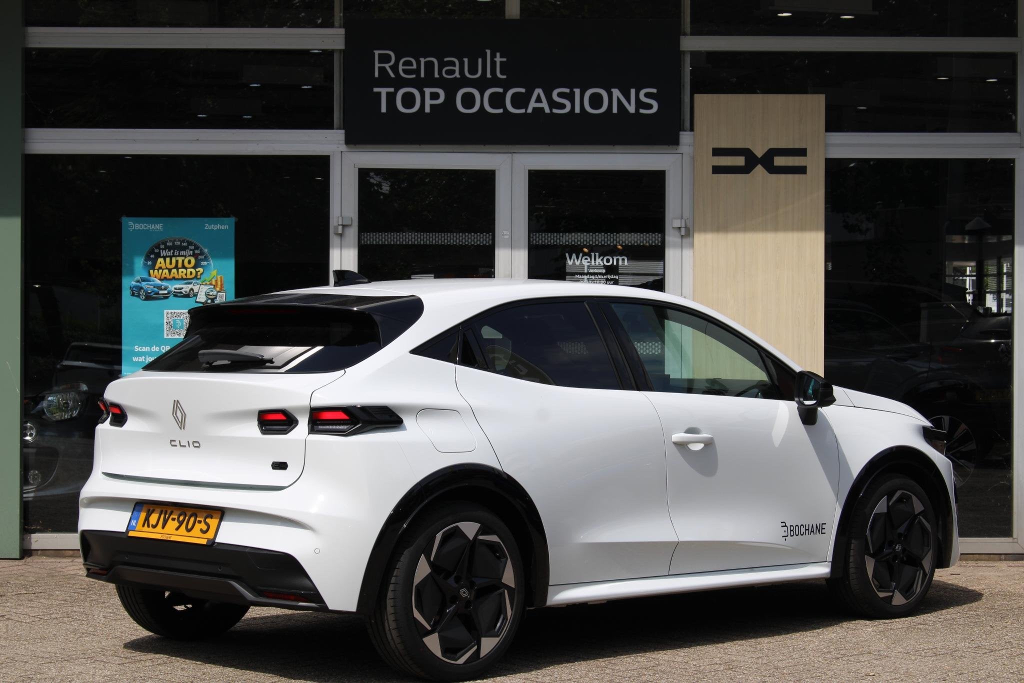 Renault Clio 1.8 Hybrid 160 techno | Demo | Adaptieve cruise, Auto's, Stof, 4 cilinders, 1246 kg, Wit