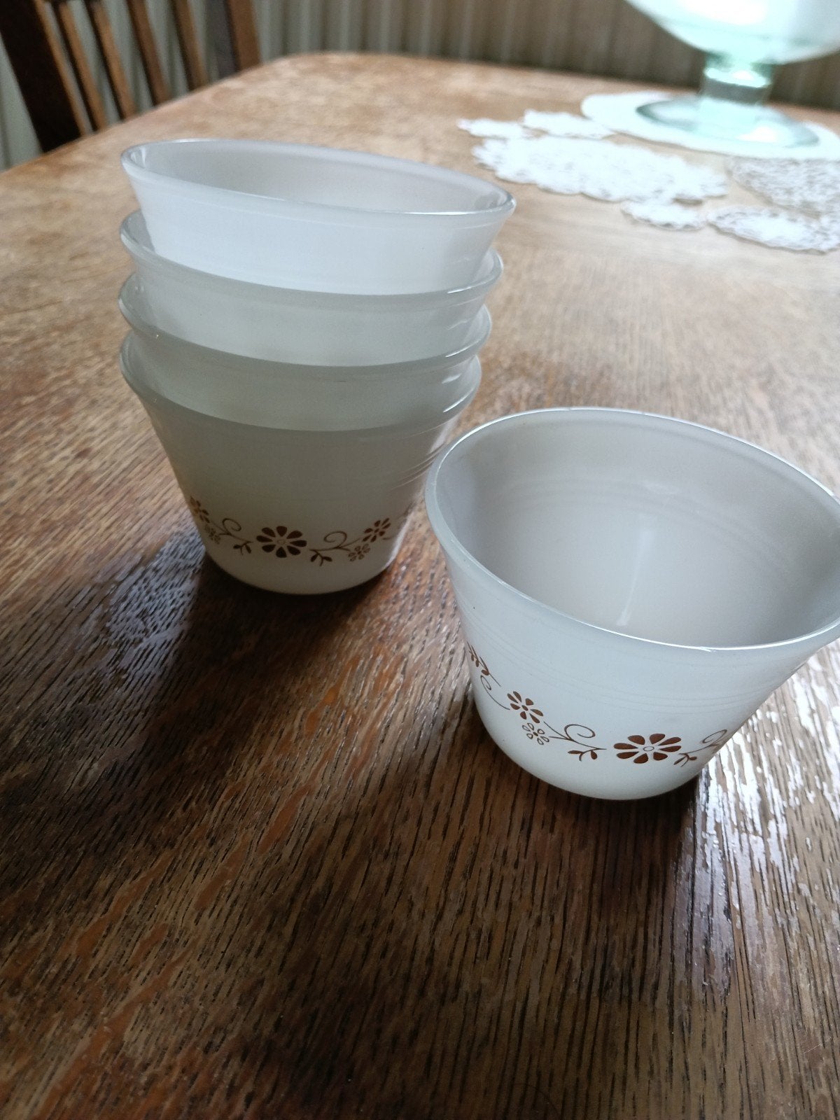 Set van 5 vintage Pyrex schaaltjes met bloemmotief, Ophalen of Verzenden
