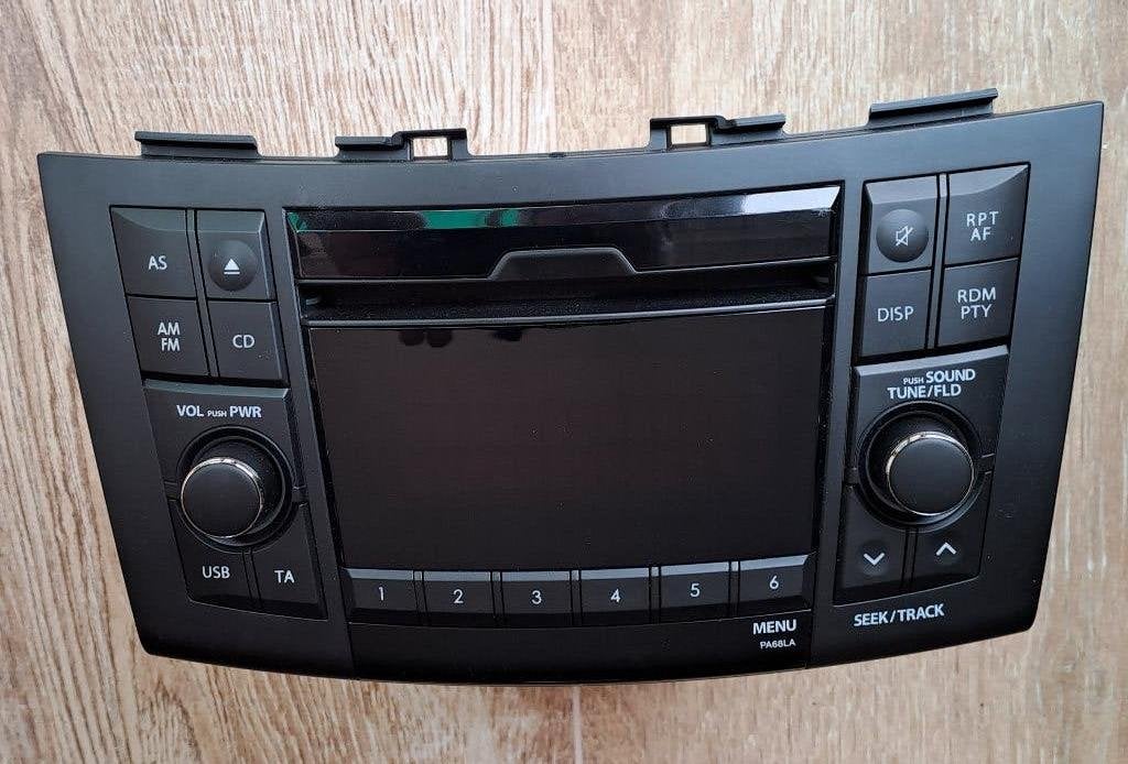 autoradio swift 2015, Auto diversen, Autoradio's, Ophalen of Verzenden, Zo goed als nieuw