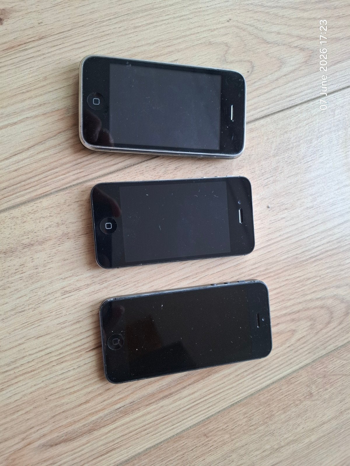 Oude iPhones - Werking onbekend, Telecommunicatie, Mobiele telefoons | Apple iPhone, Niet werkend, 64 GB, iPhone 3G, Zwart, Ophalen of Verzenden