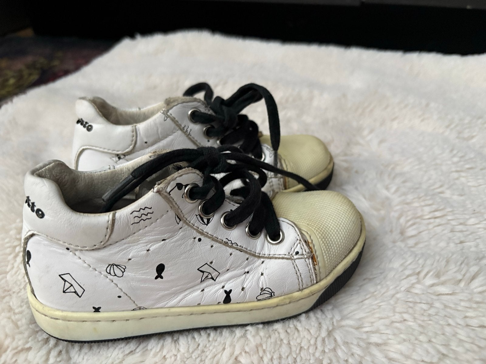 Falcototto sneakers maat 25, Ophalen, Gebruikt, Jongen of Meisje, Schoenen