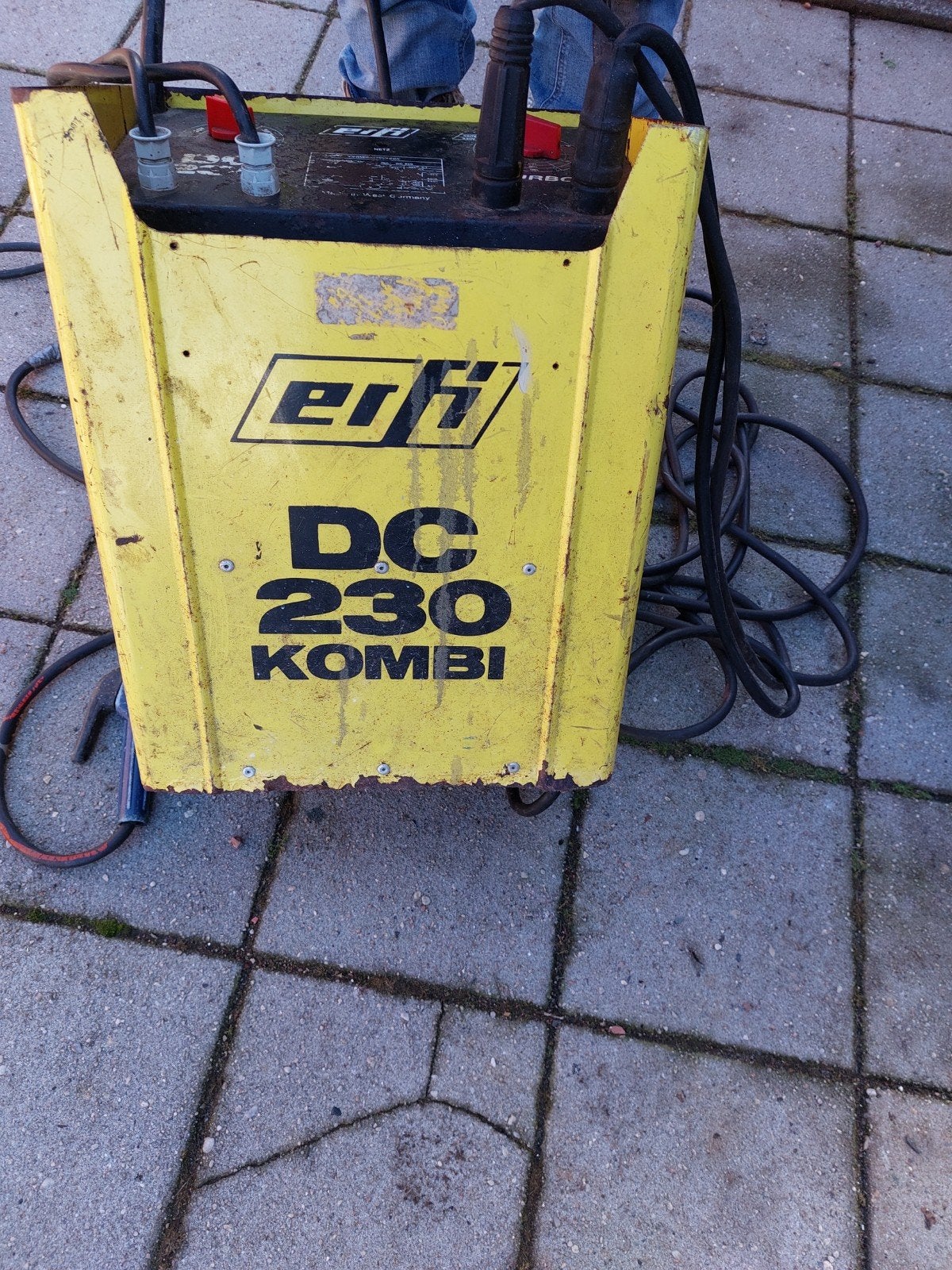 EFI DC 230 Kombi Lasapparaat met 14m laskabel, Ophalen, Gebruikt, 250 ampère of meer, Overige typen