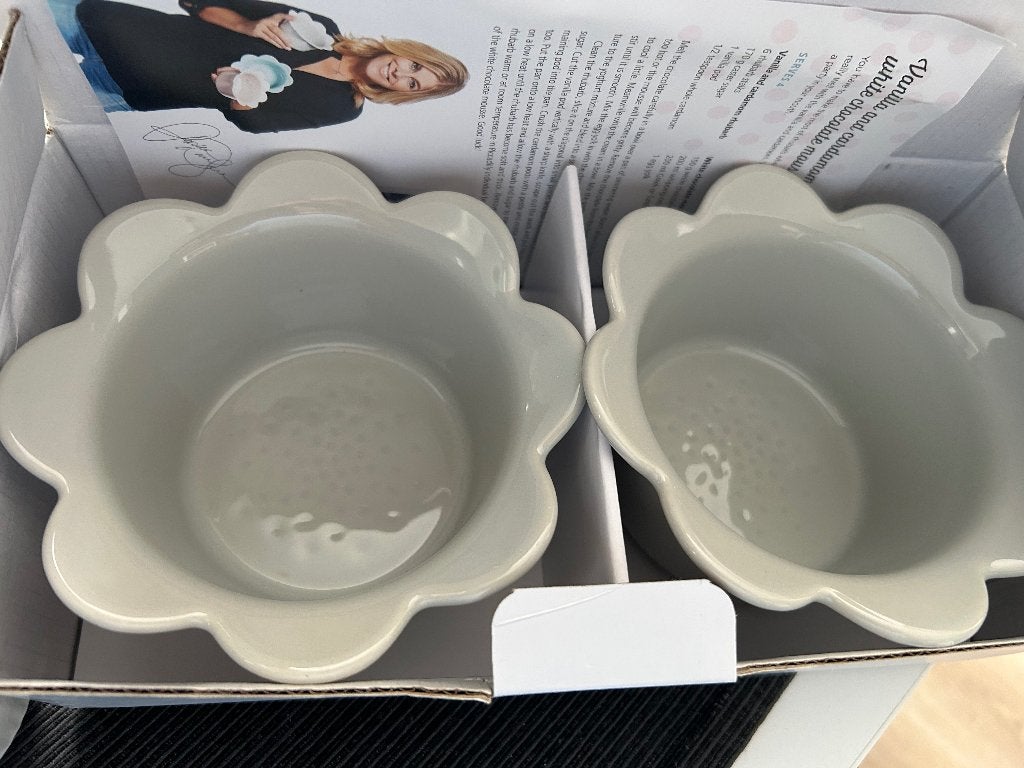Piccadilly flower-shaped ceramic bowls | NEW, Verzenden, Keramiek, Nieuw, Kom(men)